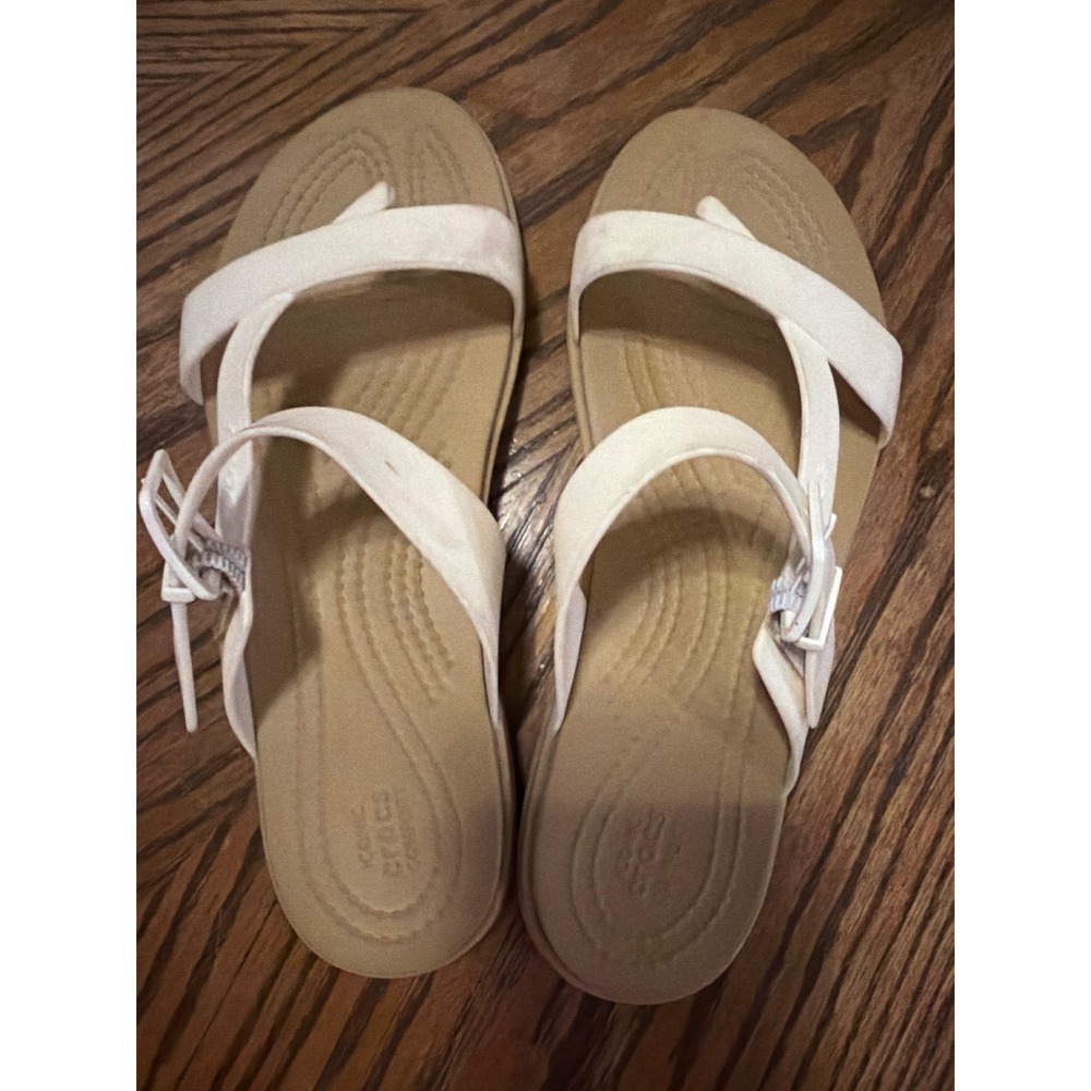 Crocs Tulum Toe Post Sandal White Tan Strappy Buckle Women's Size 8 206108